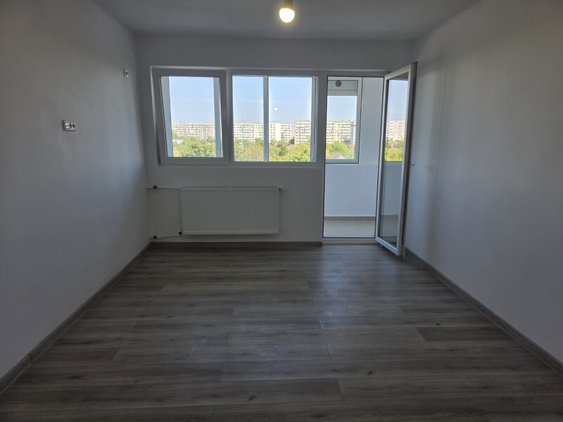 Dristor, farmacia Tei, chiar pe strada Parului, renovat complet, 59 mp